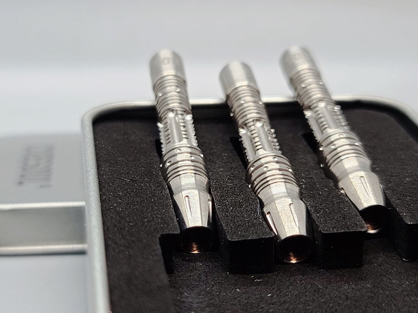 1. VUDF CUSTOM DESIGN - NYTRO V3 - V4 디자인 20g 소프트 팁 90% 텅스텐 다트 배럴 세트, 프런트로드 셰이프