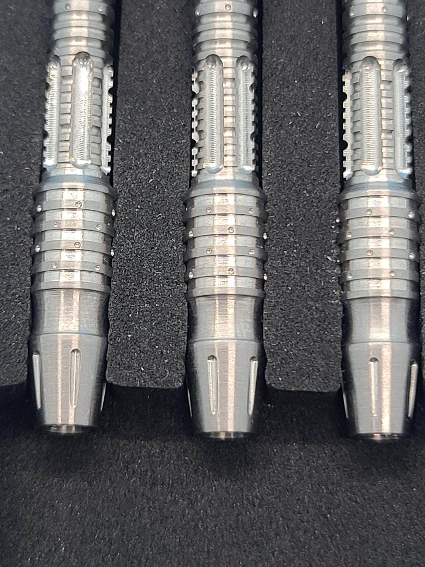 1. VUDF CUSTOM DESIGN - NYTRO 서울루션 디자인 20g 소프트팁 90% 텅스텐 다트 배럴 세트, 프론트로드 셰이프